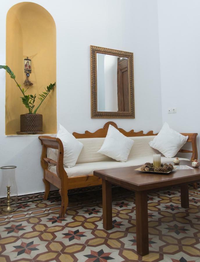 Douskos Guesthouse Hydra  Exterior photo